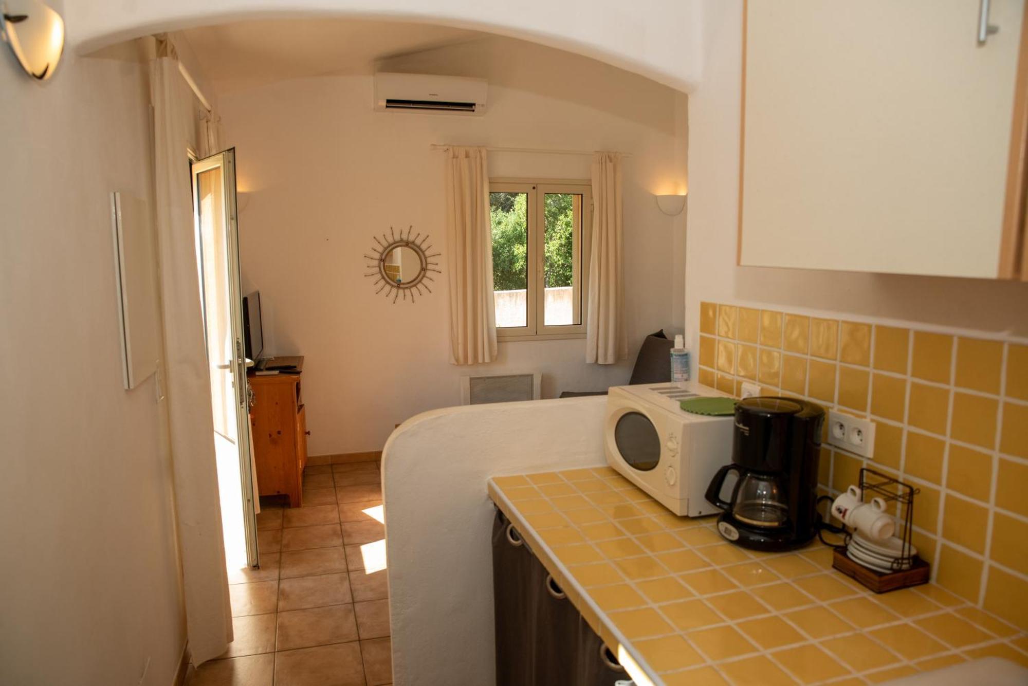Mini Villa Independante Ideale Et Tres Bien Situee Porto-Vecchio  Zewnętrze zdjęcie